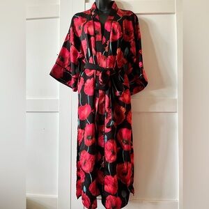 H&M Red and Black Floral Kimono Top